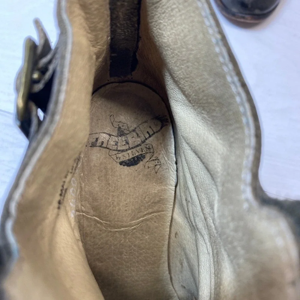 Freebird by Steven Women 7 Malry Ankle Boot Distressed Grey Buckle Lace Up